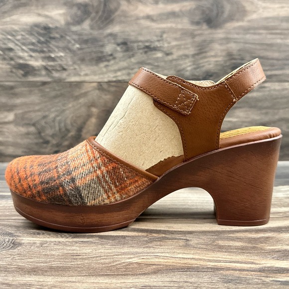 NIB BOC Born Natasha II 9M Closed Toe Ankle Strap Mary Jane Clogs Orange Plaid - Picture 6 of 11